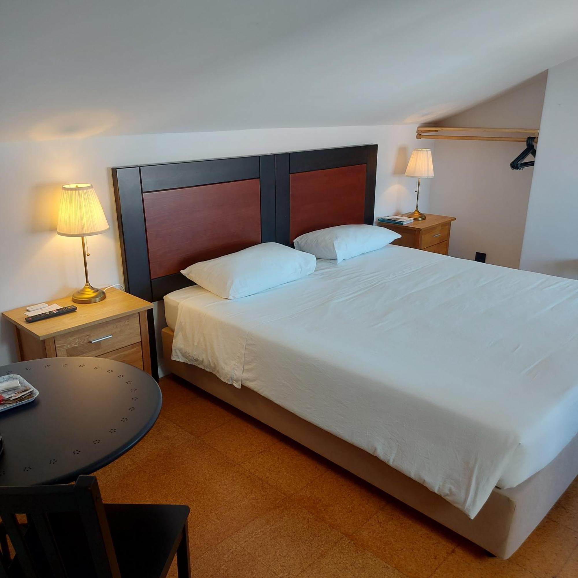 Soleil Bleu Hotel วิลานอวา ดิ มิลฟงติส ห้อง รูปภาพ